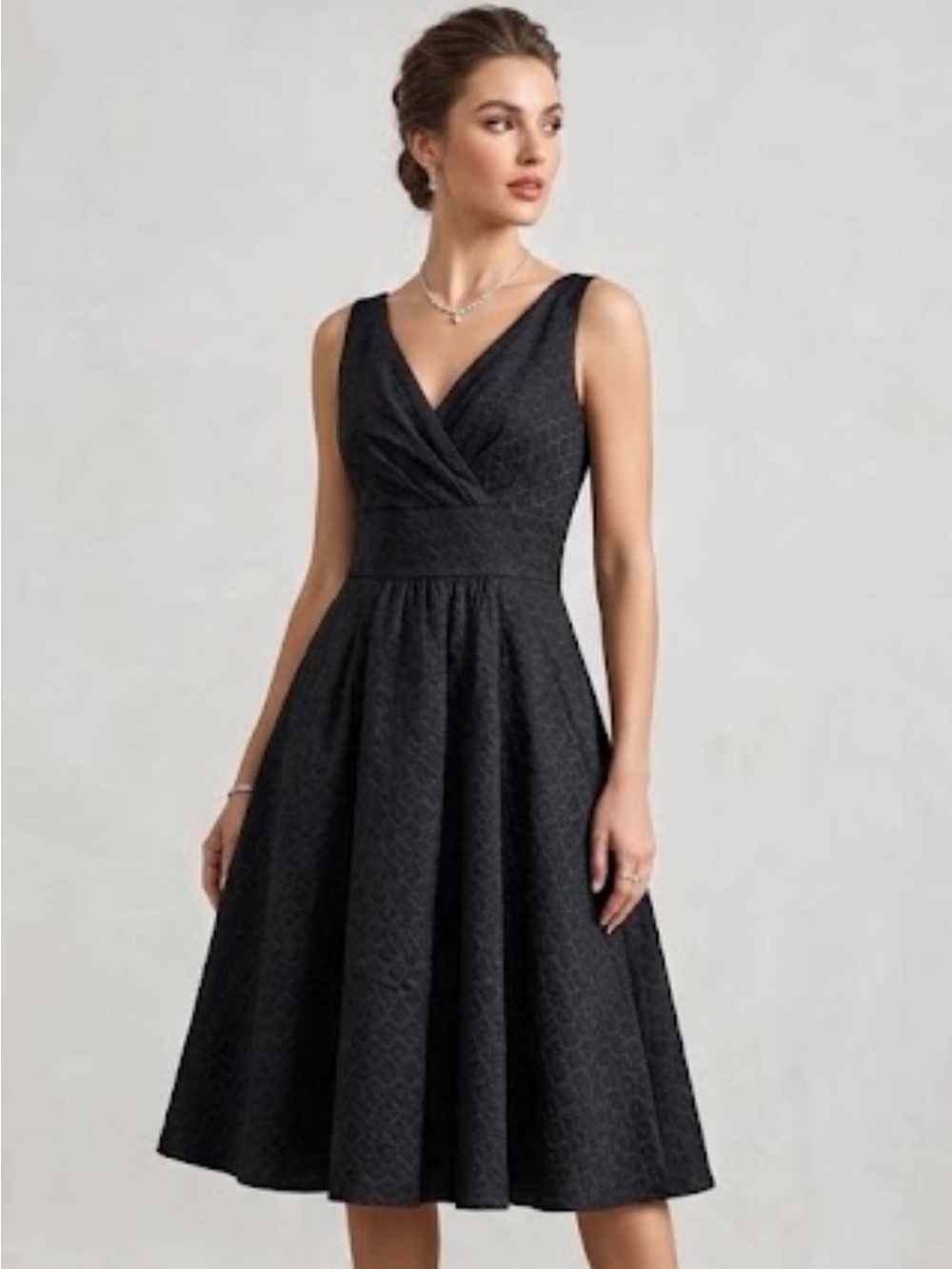 Talbots Textured V-Neck Black Sheath
Sleeveless Dress Women's Size 10
